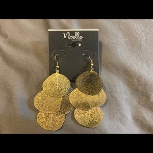 Noelle Gold dangly earrings - new!